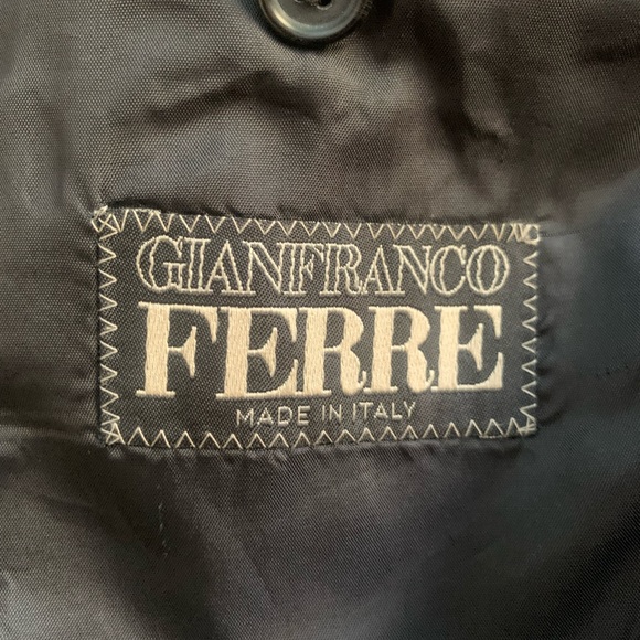 Gianfranco Ferre Jacket - Picture 5 of 7